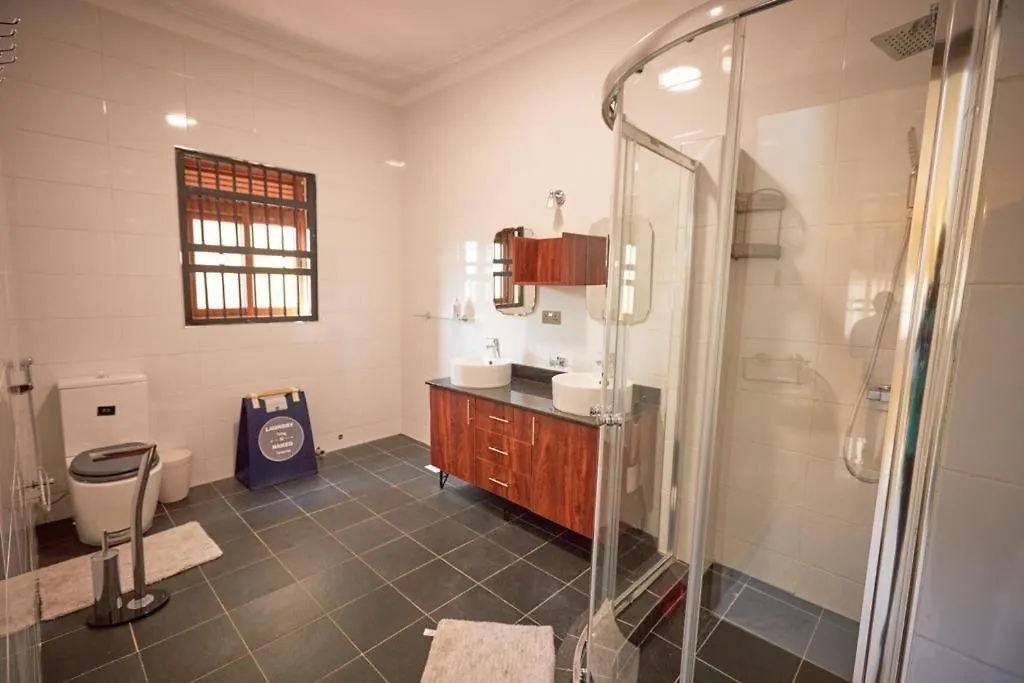 The Forest House - Kawuku-Bunga Kampala 4*,