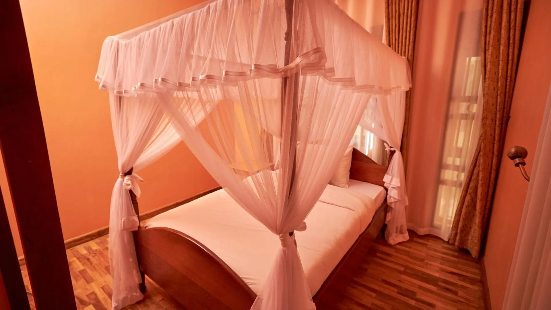 The Forest House - Kawuku-Bunga Kampala 4*,  Uganda