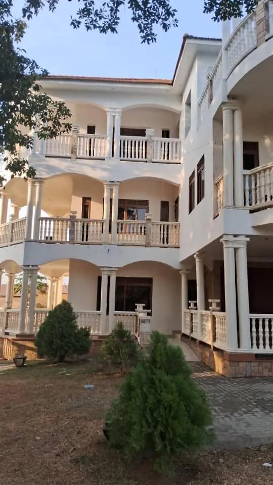 The Forest House - Kawuku-Bunga Kampala